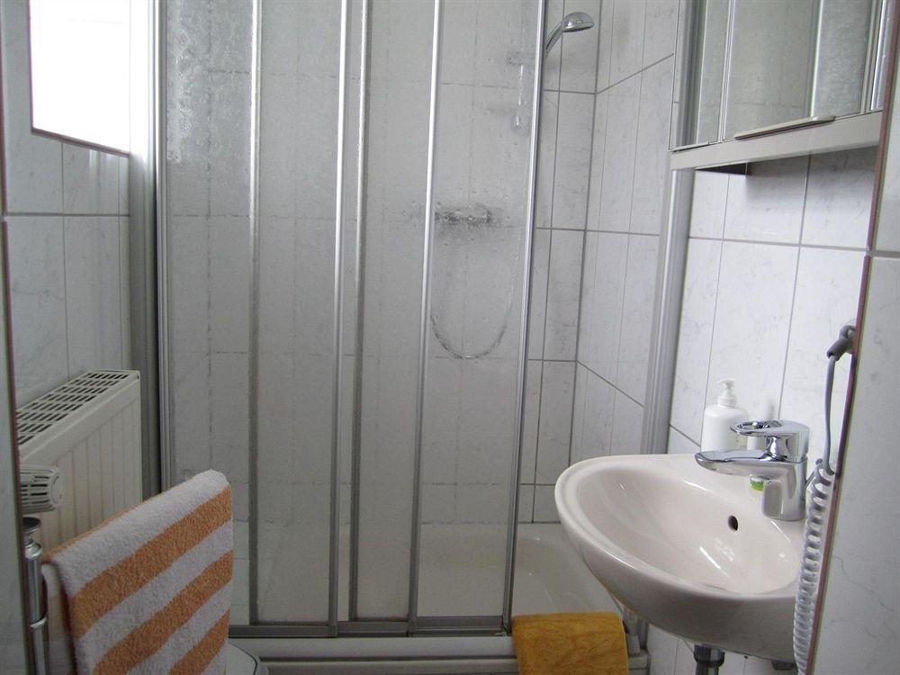 סארברוקן Hotel Faehrhaus מראה חיצוני תמונה