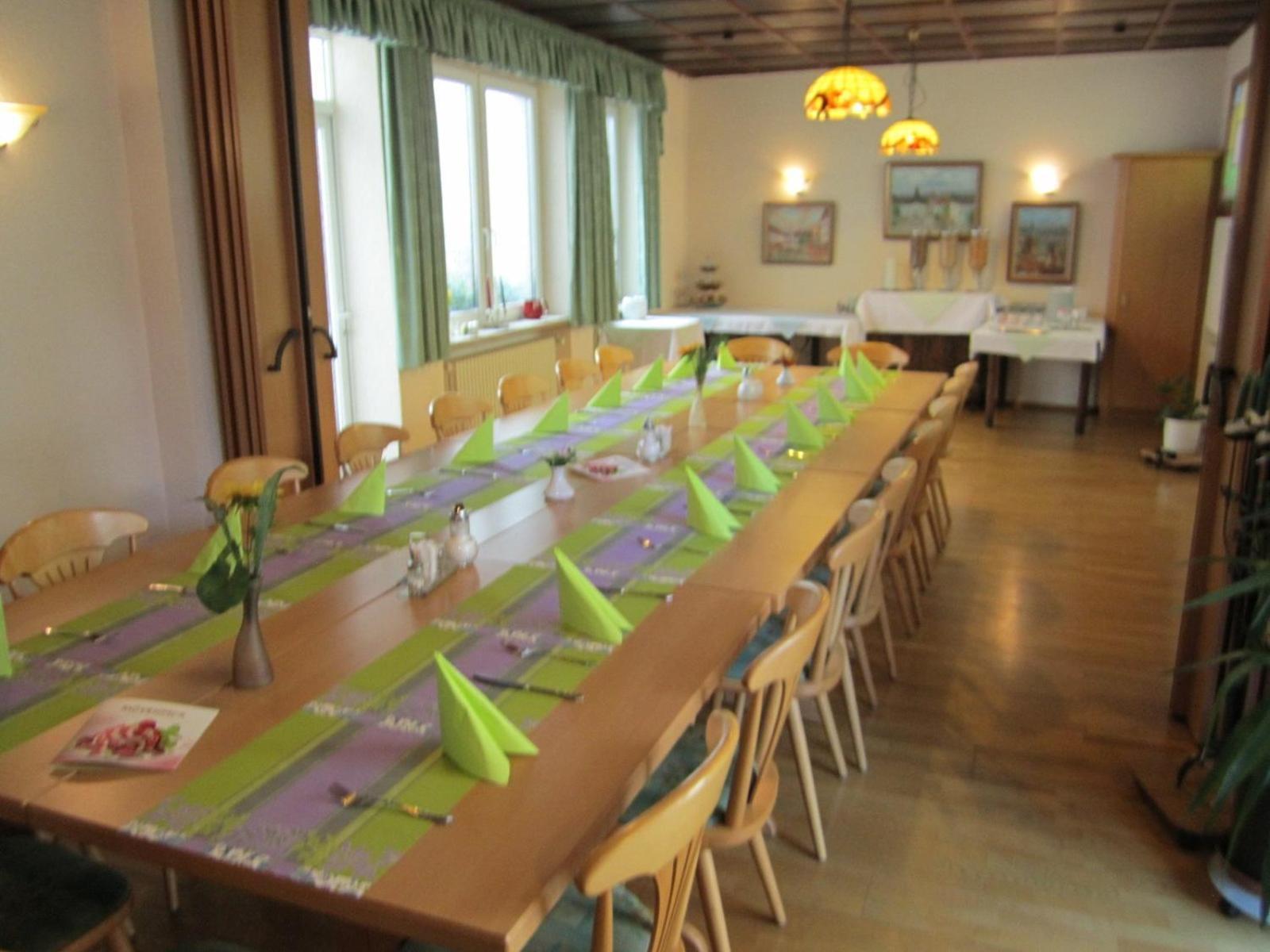 סארברוקן Hotel Faehrhaus מראה חיצוני תמונה