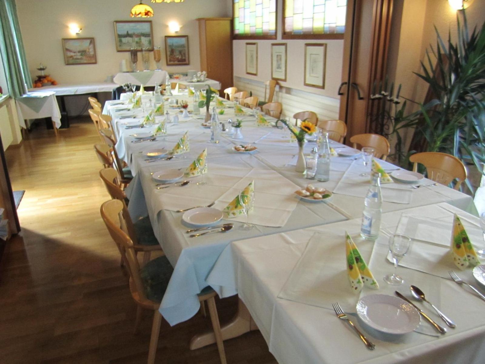 סארברוקן Hotel Faehrhaus מראה חיצוני תמונה