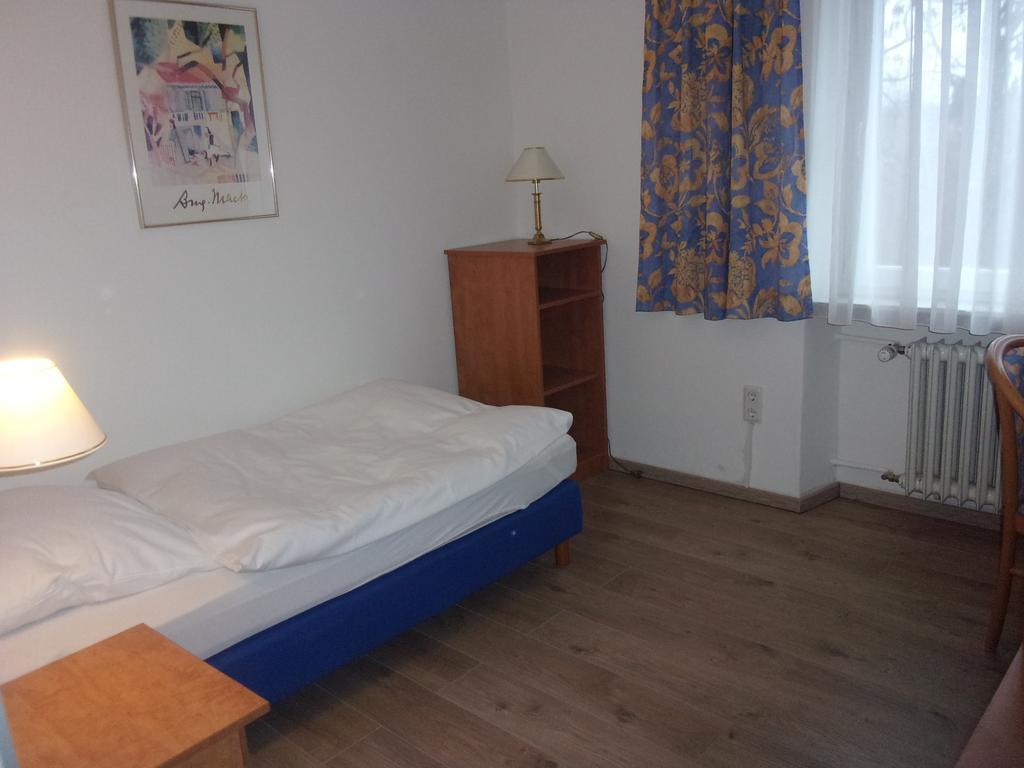 סארברוקן Hotel Faehrhaus חדר תמונה