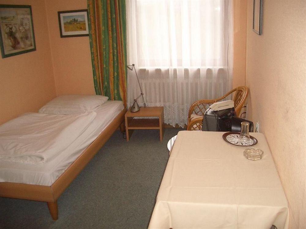 סארברוקן Hotel Faehrhaus מראה חיצוני תמונה