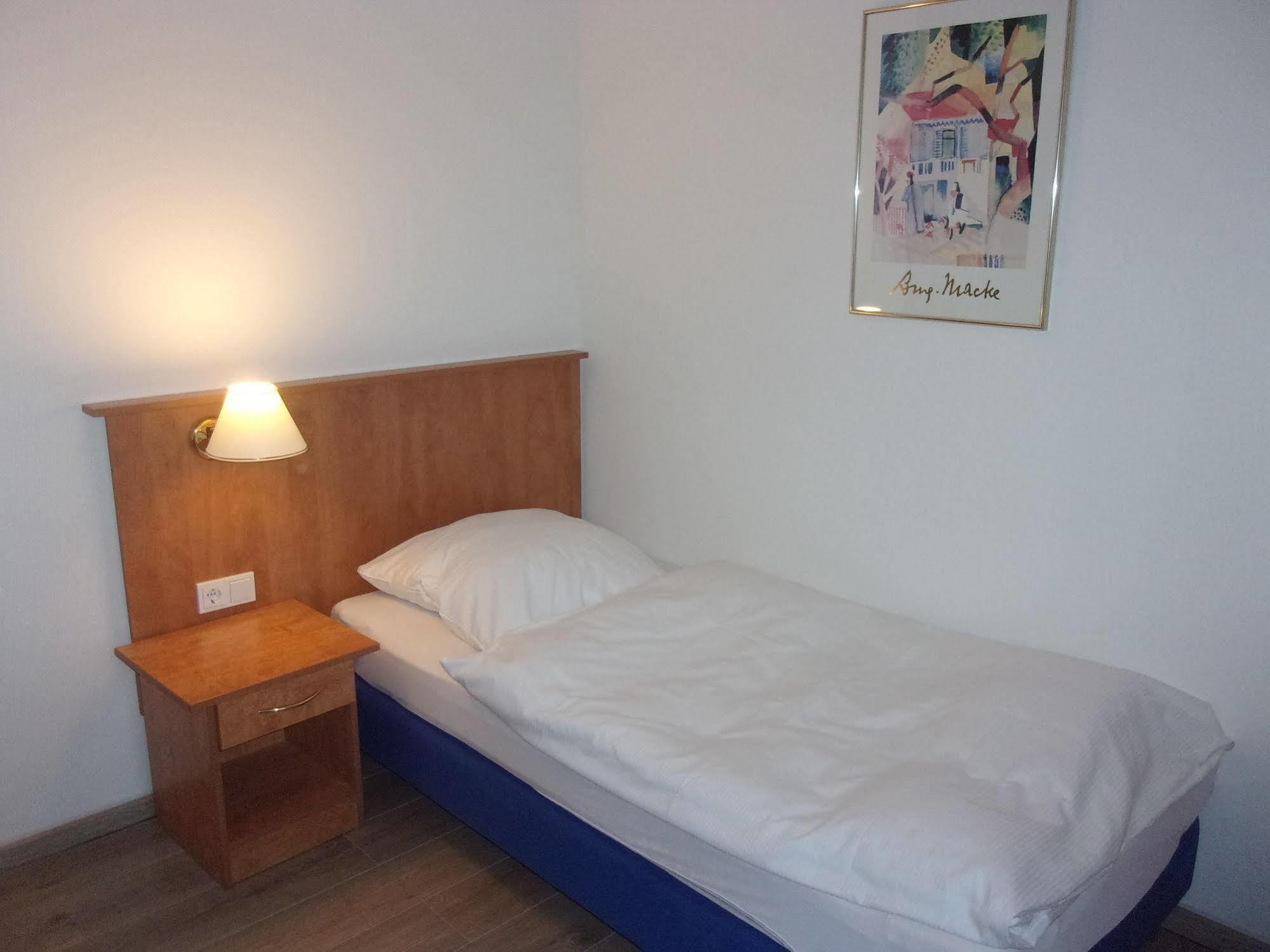 סארברוקן Hotel Faehrhaus מראה חיצוני תמונה